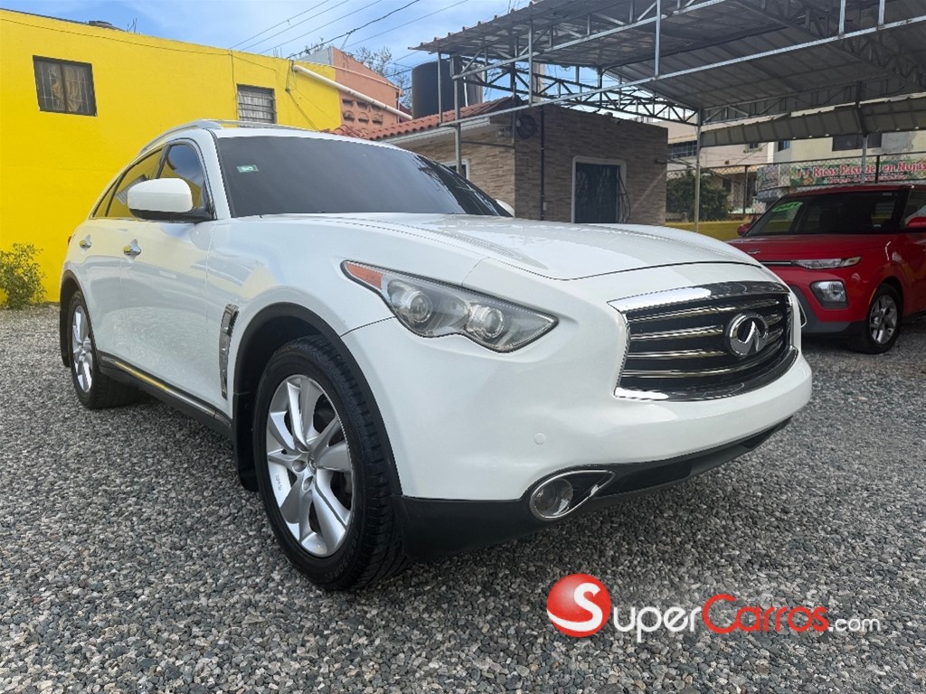 2012 Infiniti FX-35 — foto 2 / 10