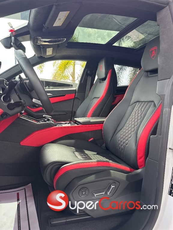 2025 Lamborghini Urus — foto 5 / 11