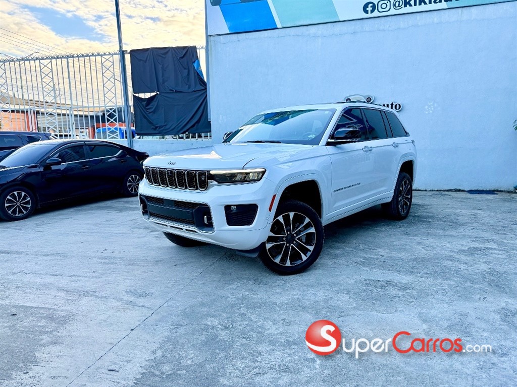 2022 Jeep Grand Cherokee Overland