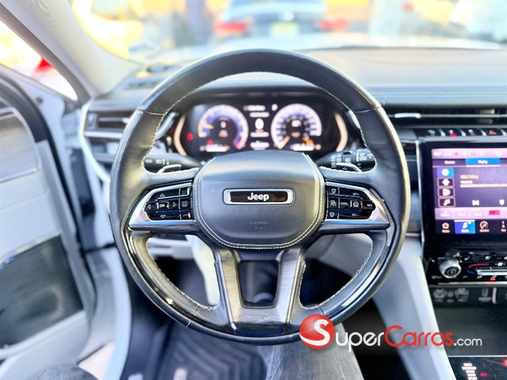 2022 Jeep Grand Cherokee Overland — foto 7 / 12