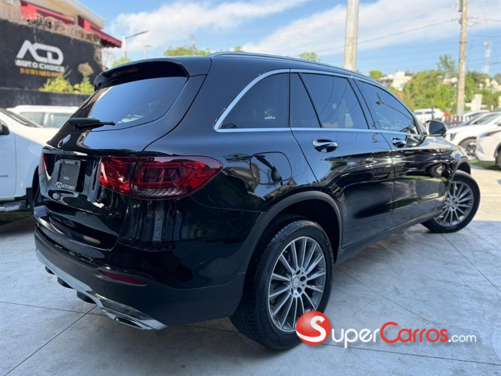 2020 Mercedes-Benz Clase GLC 300 AMG — foto 2 / 12