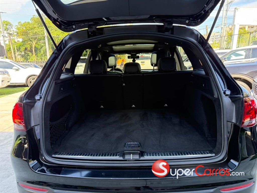 2020 Mercedes-Benz Clase GLC 300 AMG — foto 12 / 12