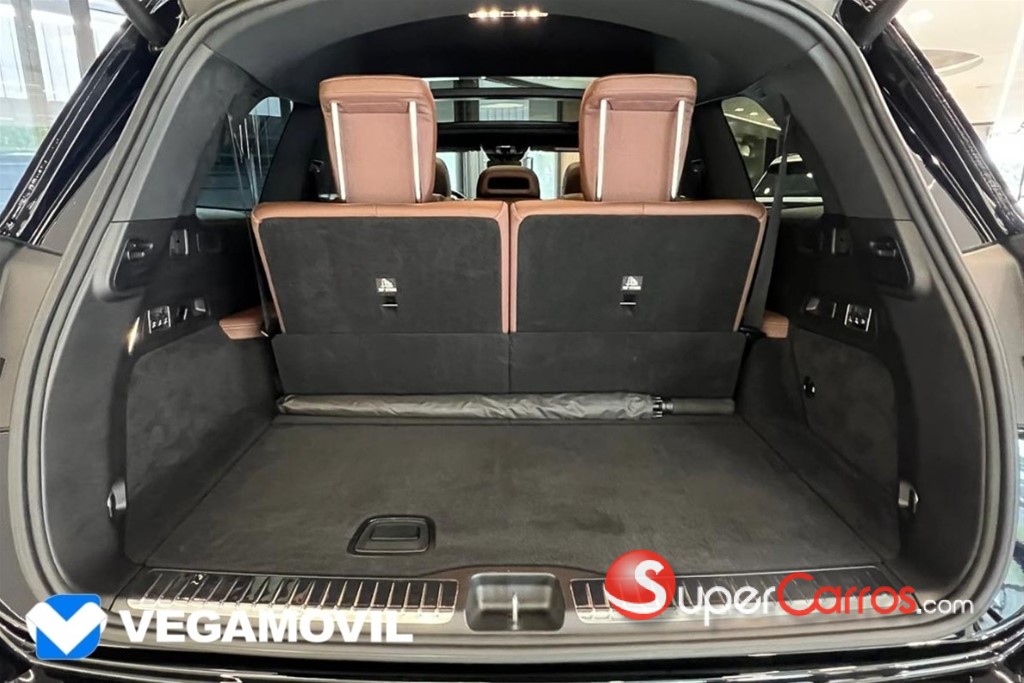 2025 Mercedes-Benz Clase GLS 450 4MATIC AMG — foto 9 / 11
