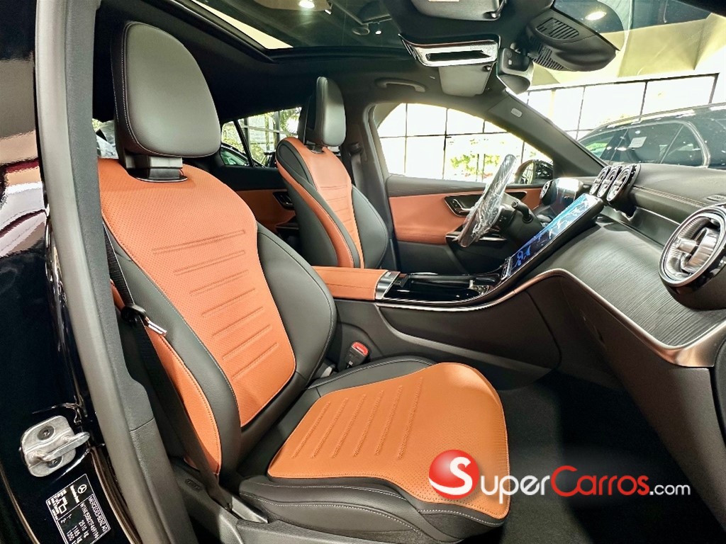 2026 Mercedes-Benz Clase GLC 200 Coupe — foto 7 / 11