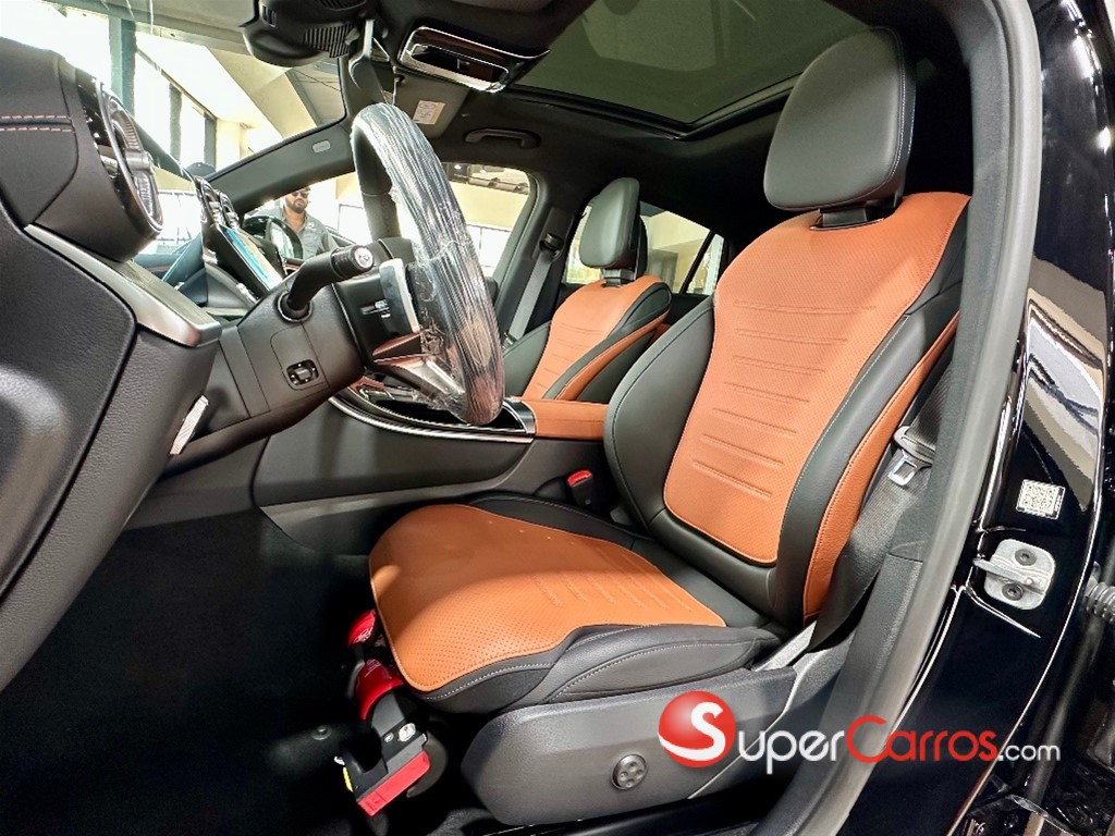 2026 Mercedes-Benz Clase GLC 200 Coupe — foto 8 / 11