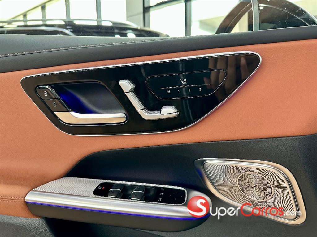 2026 Mercedes-Benz Clase GLC 200 Coupe — foto 9 / 11
