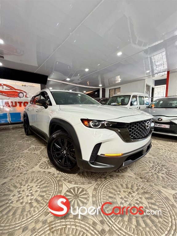 2024 Mazda CX-50 Preferred Plus — foto 4 / 12