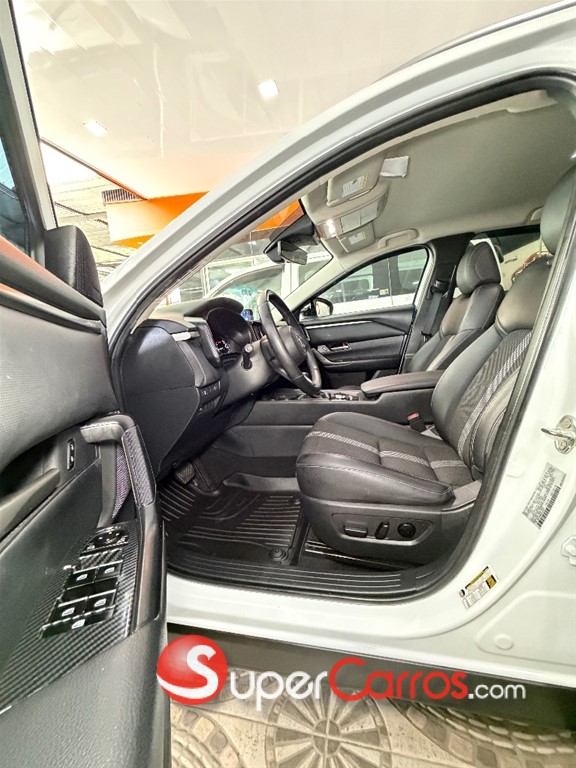 2024 Mazda CX-50 Preferred Plus — foto 6 / 12