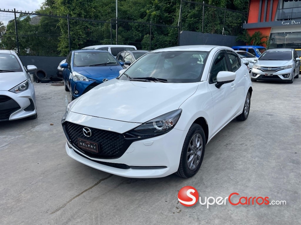 2021 Mazda 2 — foto 3 / 11
