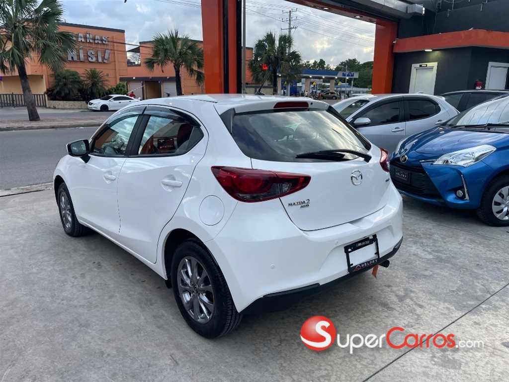 2021 Mazda 2 — foto 4 / 11