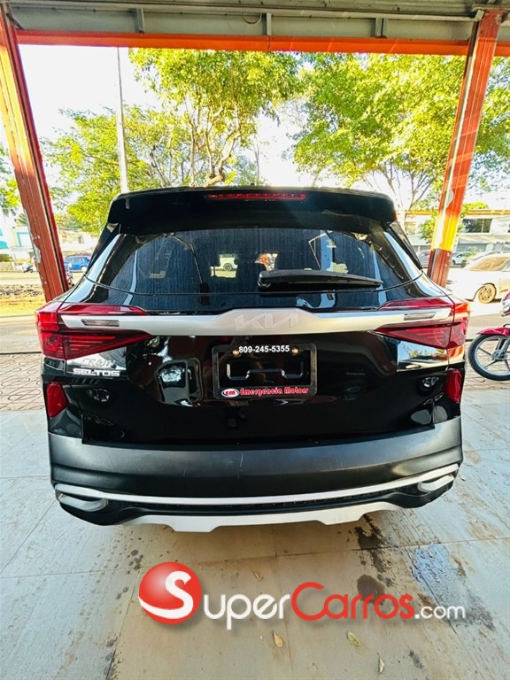 2022 Kia Seltos SX — foto 4 / 10