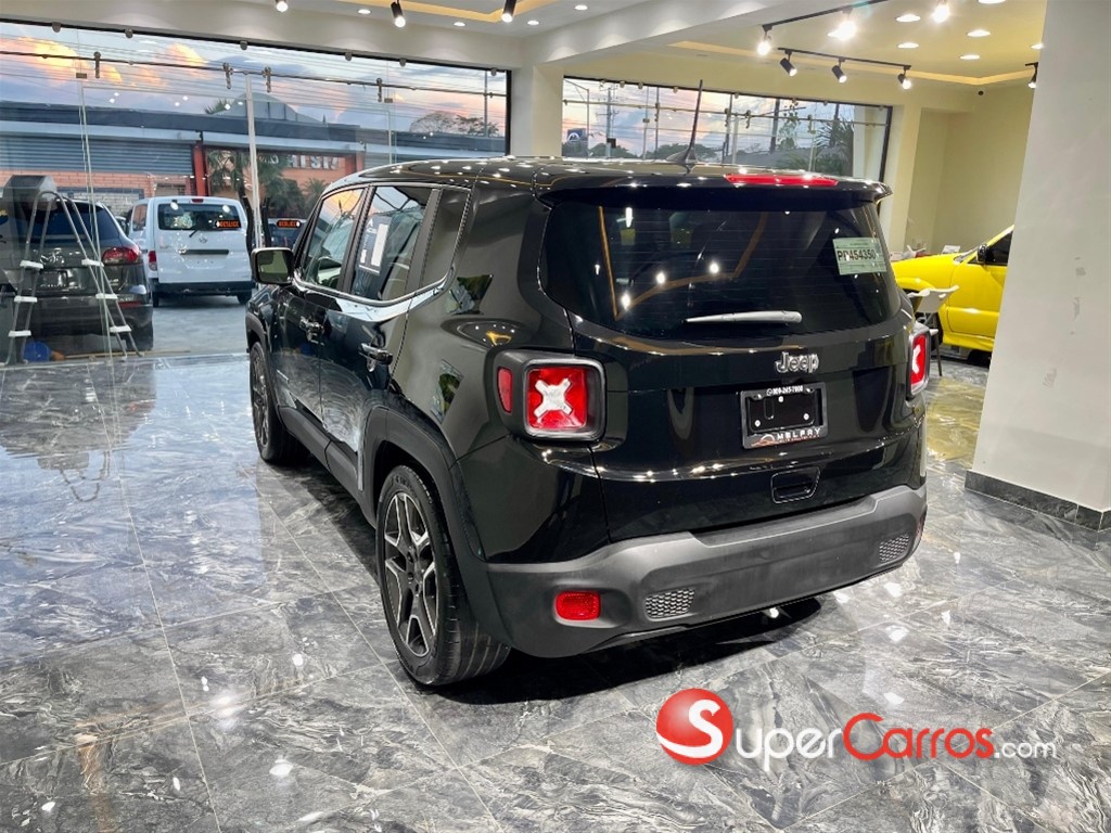 2021 Jeep Renegade Latitude — foto 6 / 11