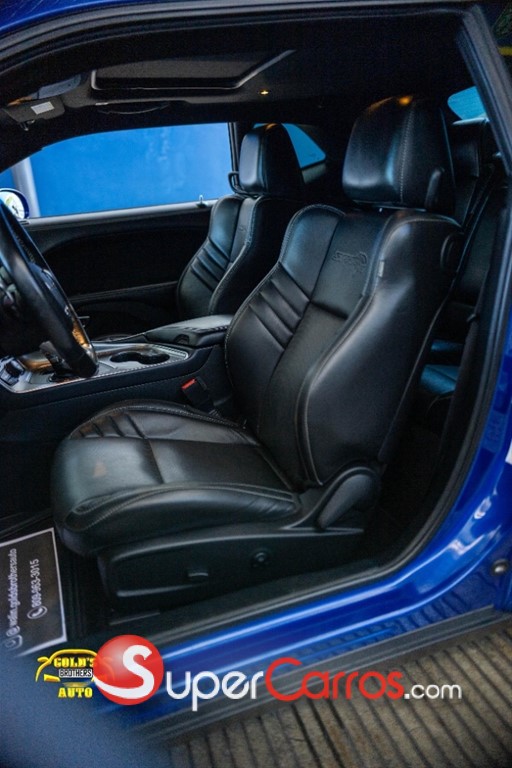 2021 Dodge Challenger SRT-HELLCAT — foto 7 / 12