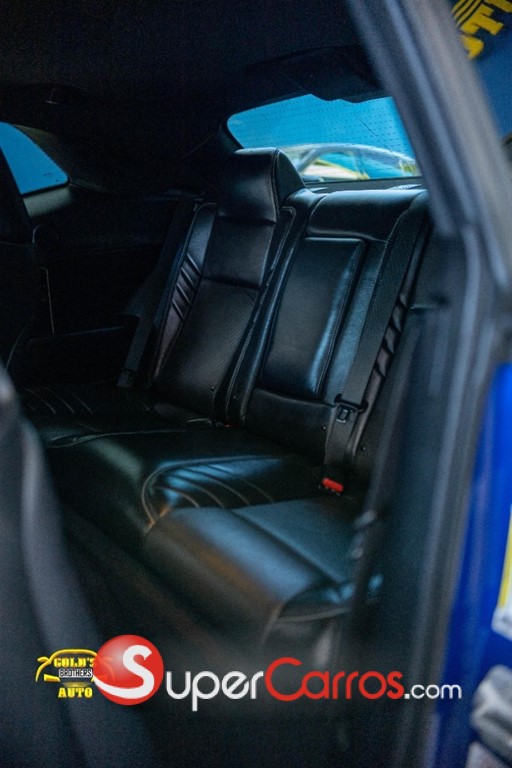 2021 Dodge Challenger SRT-HELLCAT — foto 8 / 12
