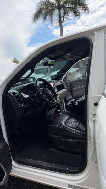 2021 Dodge Ram 3500 — foto 8 / 11