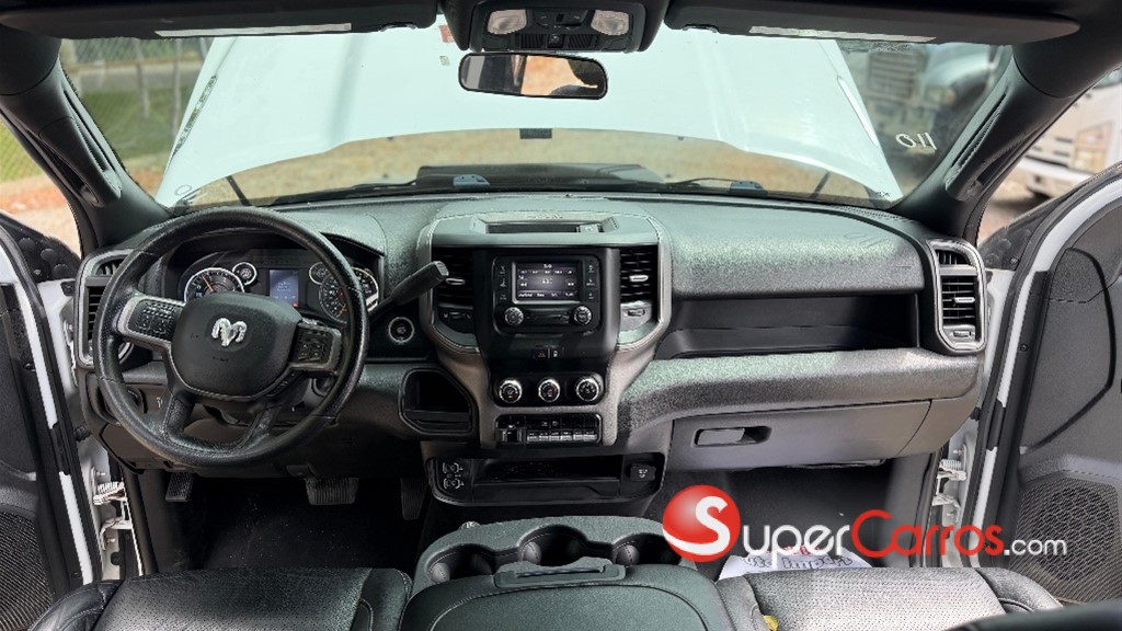 2021 Dodge Ram 3500 — foto 9 / 11
