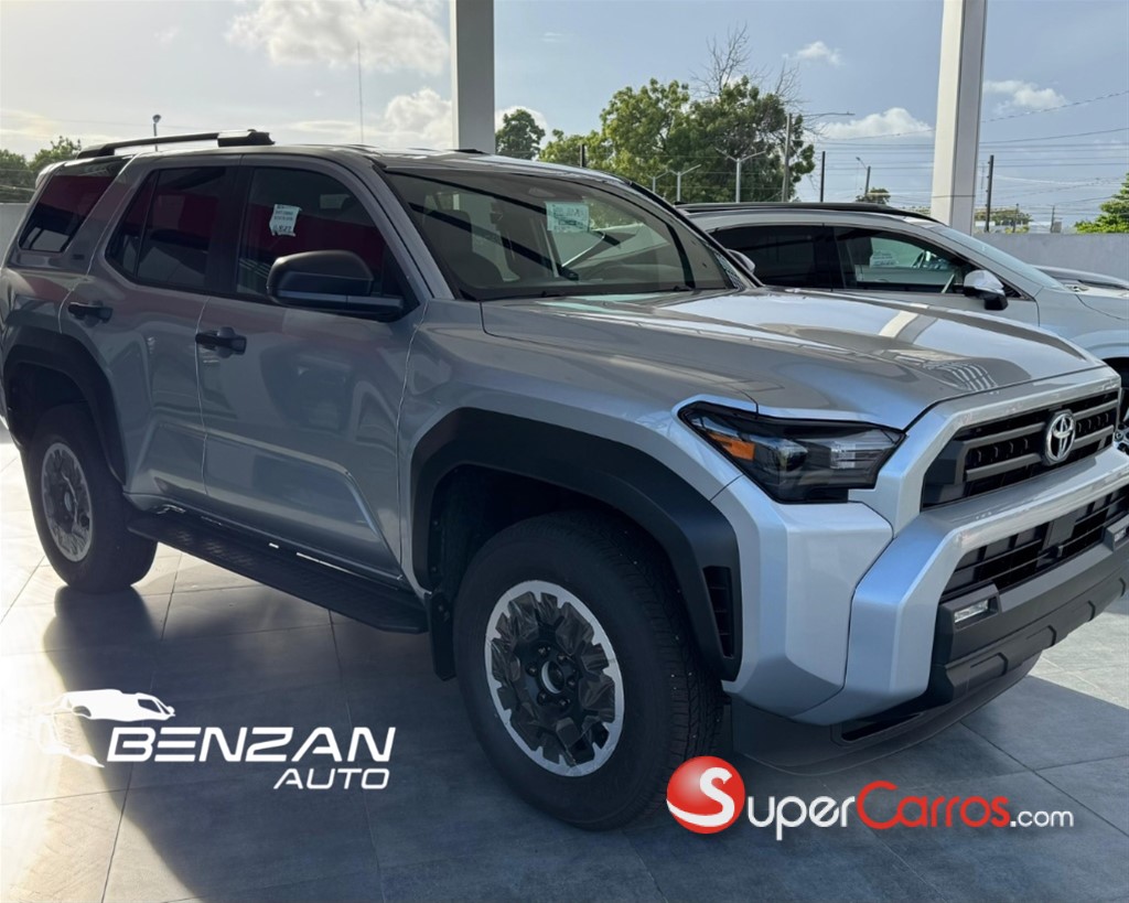 2026 Toyota 4 Runner SR5 — foto 4 / 7