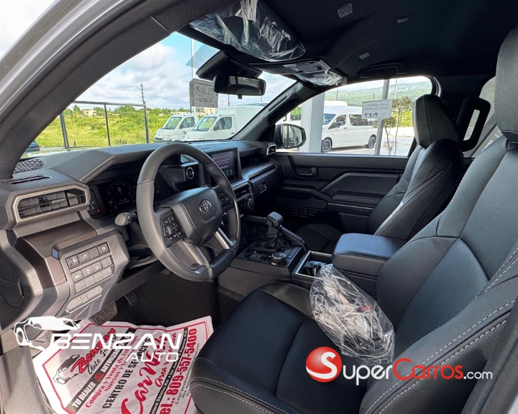2026 Toyota 4 Runner SR5 — foto 5 / 7