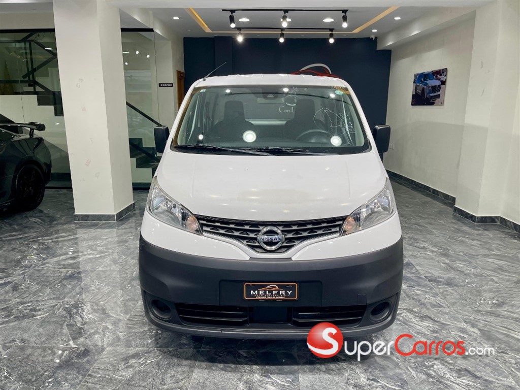 2020 Nissan NV 200 — foto 2 / 10