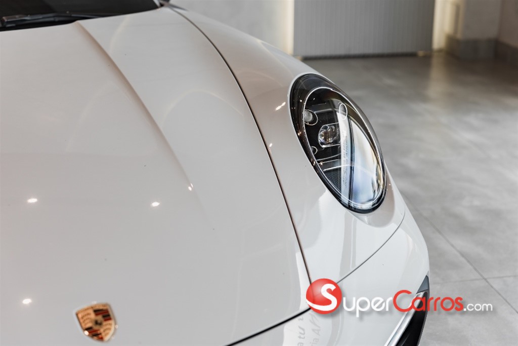 2024 Porsche 911 Targa 4S — foto 2 / 9