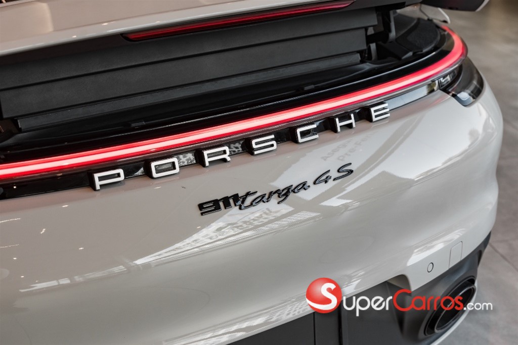2024 Porsche 911 Targa 4S — foto 6 / 9