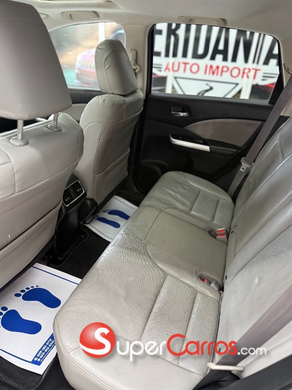 2015 Honda CR-V Touring — foto 6 / 9