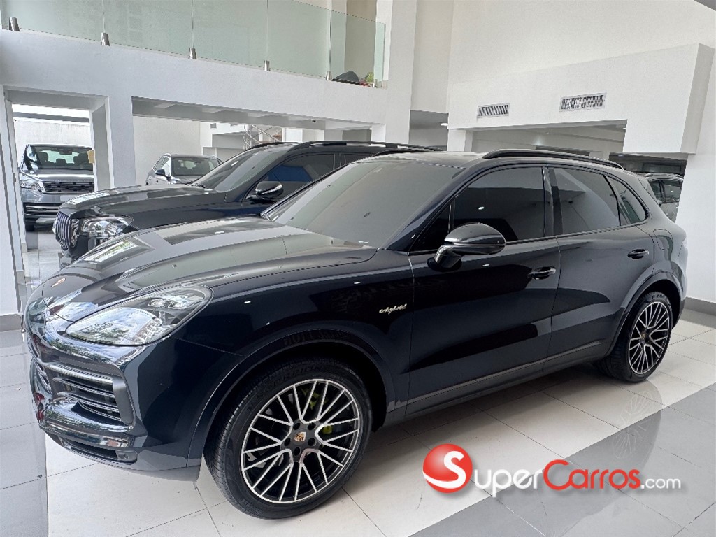 2019 Porsche Cayenne Hybrid — foto 2 / 8