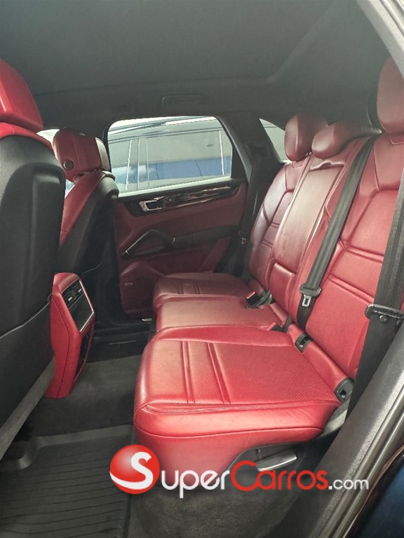 2019 Porsche Cayenne Hybrid — foto 5 / 8