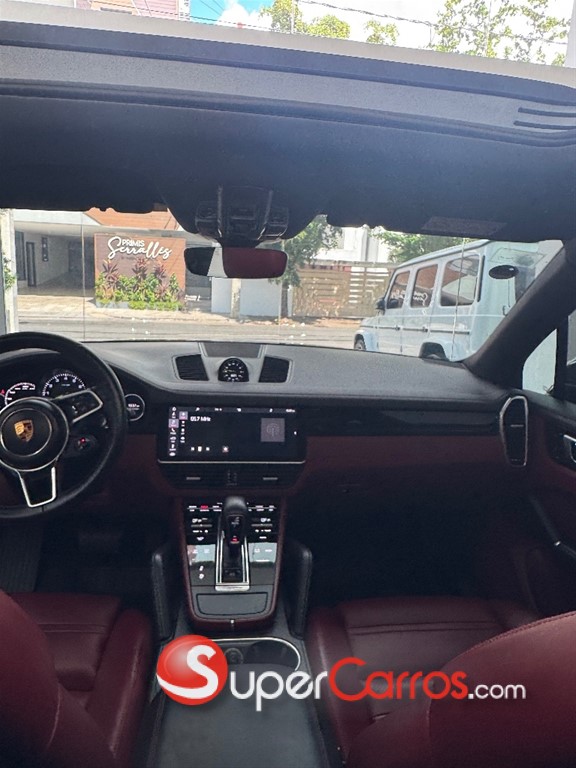 2019 Porsche Cayenne Hybrid — foto 8 / 8