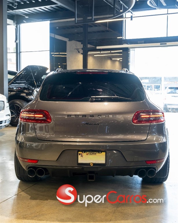 2015 Porsche Macan — foto 6 / 11