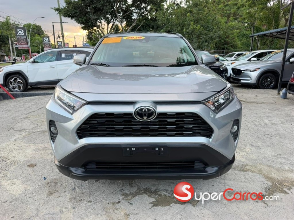 2020 Toyota RAV4 XLE Premium — foto 2 / 12