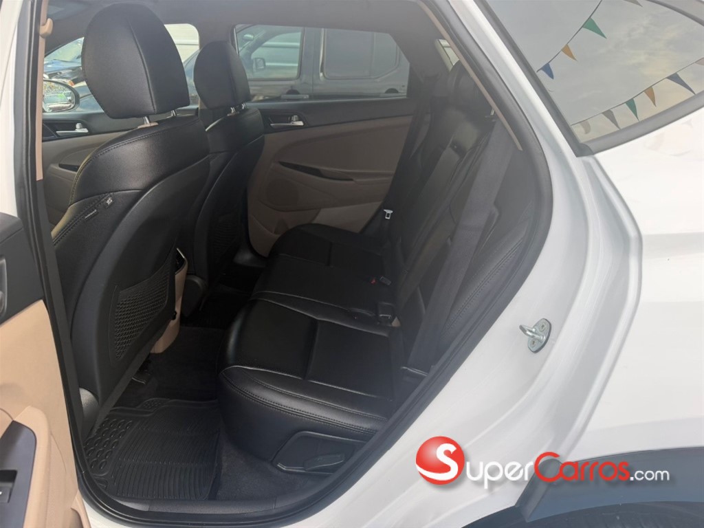 2020 Hyundai Tucson SEL — foto 8 / 11
