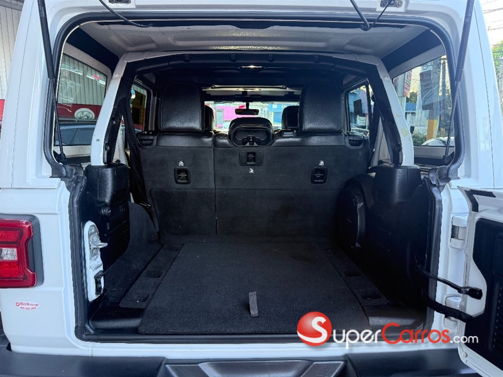 2020 Jeep Wrangler Rubicon — foto 7 / 12