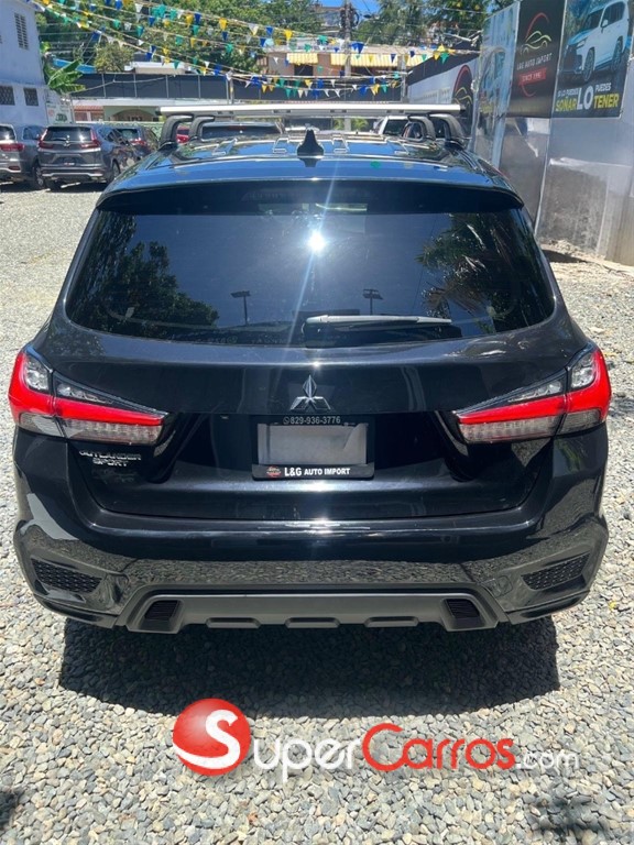 2020 Mitsubishi Motors Outlander Sport — foto 4 / 10