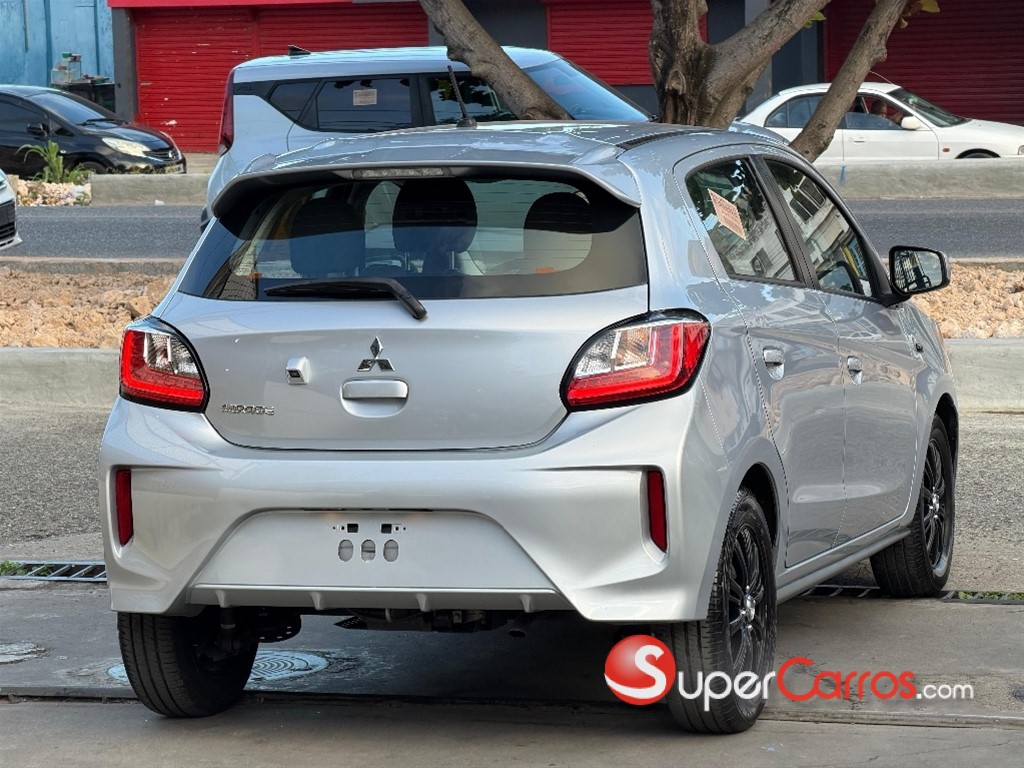 2021 Mitsubishi Motors Mirage Coupe — foto 9 / 9