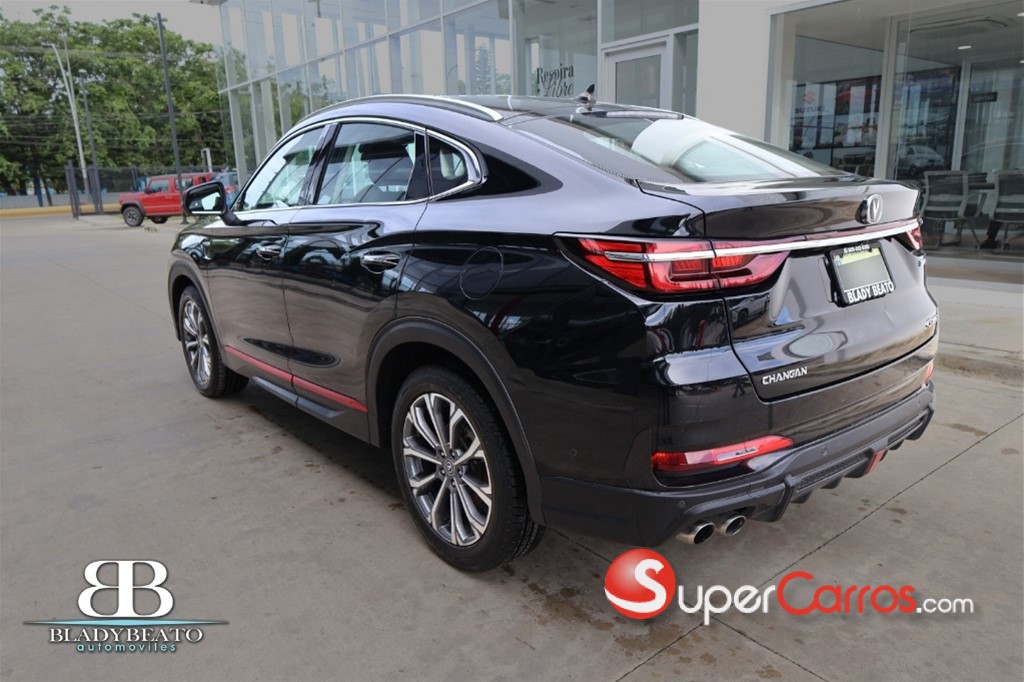 2023 Changan CS 85 — foto 6 / 12