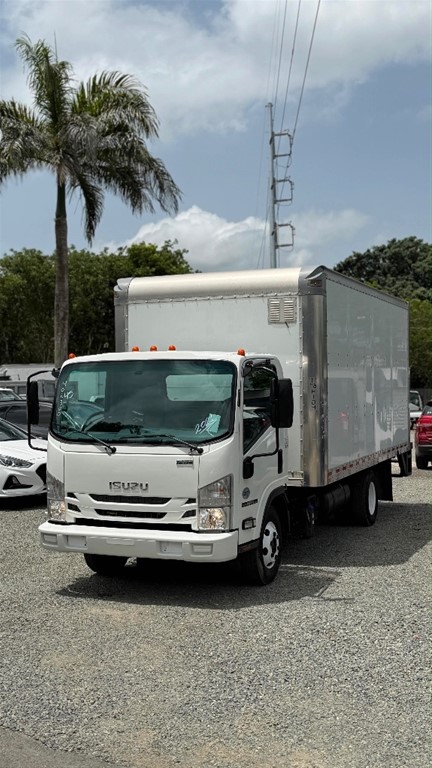 2021 Isuzu NPR 16 pies