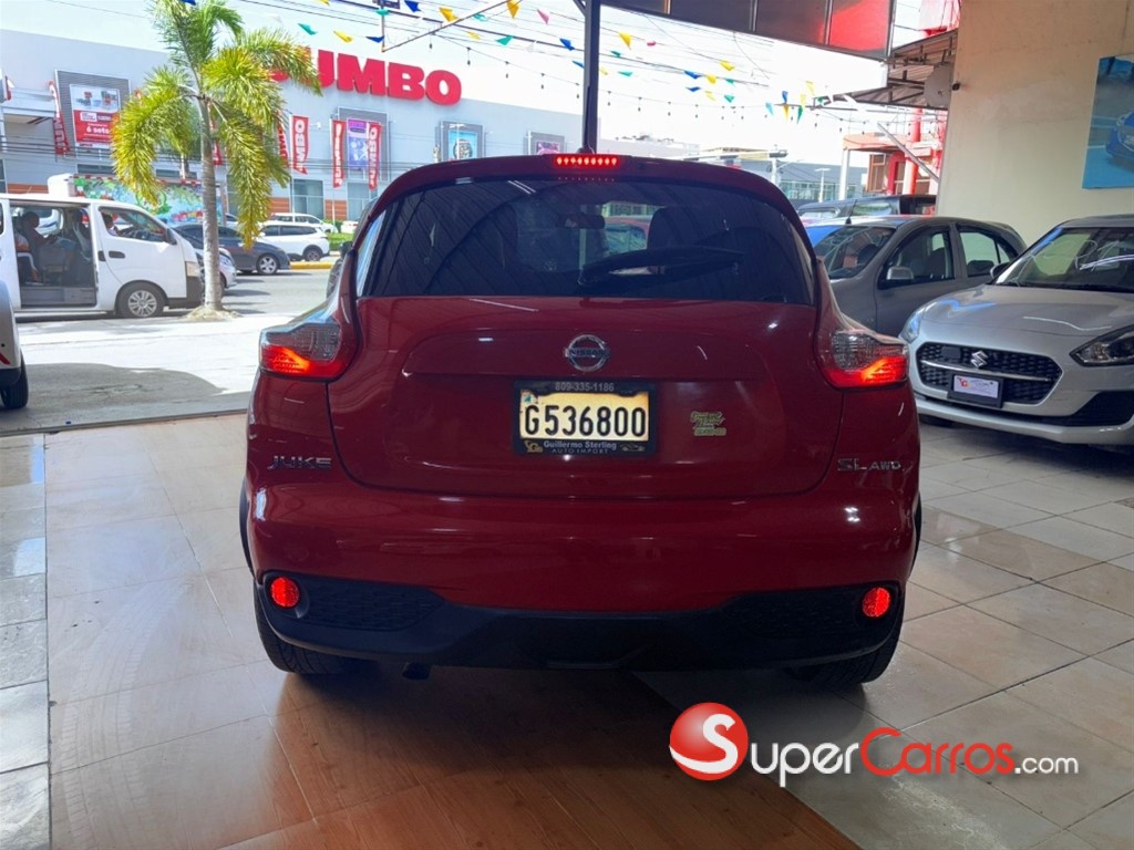 2015 Nissan Juke — foto 10 / 11