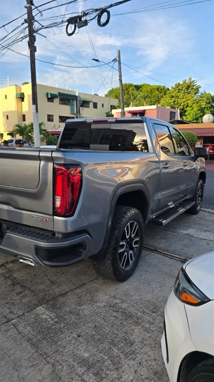 2020 GMC Sierra 1500 AT4 DURAMAX — foto 6 / 12