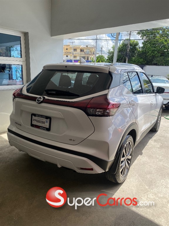 2021 Nissan Kicks SV — foto 5 / 9
