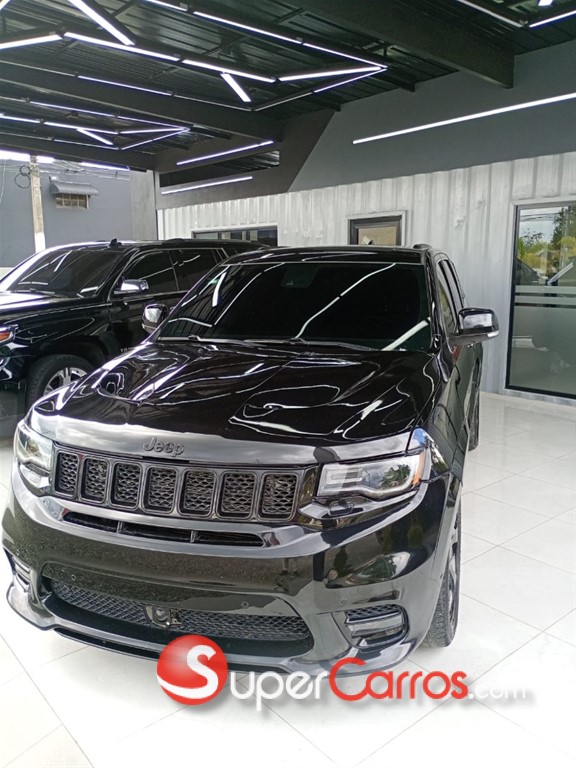 2015 Jeep Grand Cherokee Overland Highaltitude — foto 3 / 12