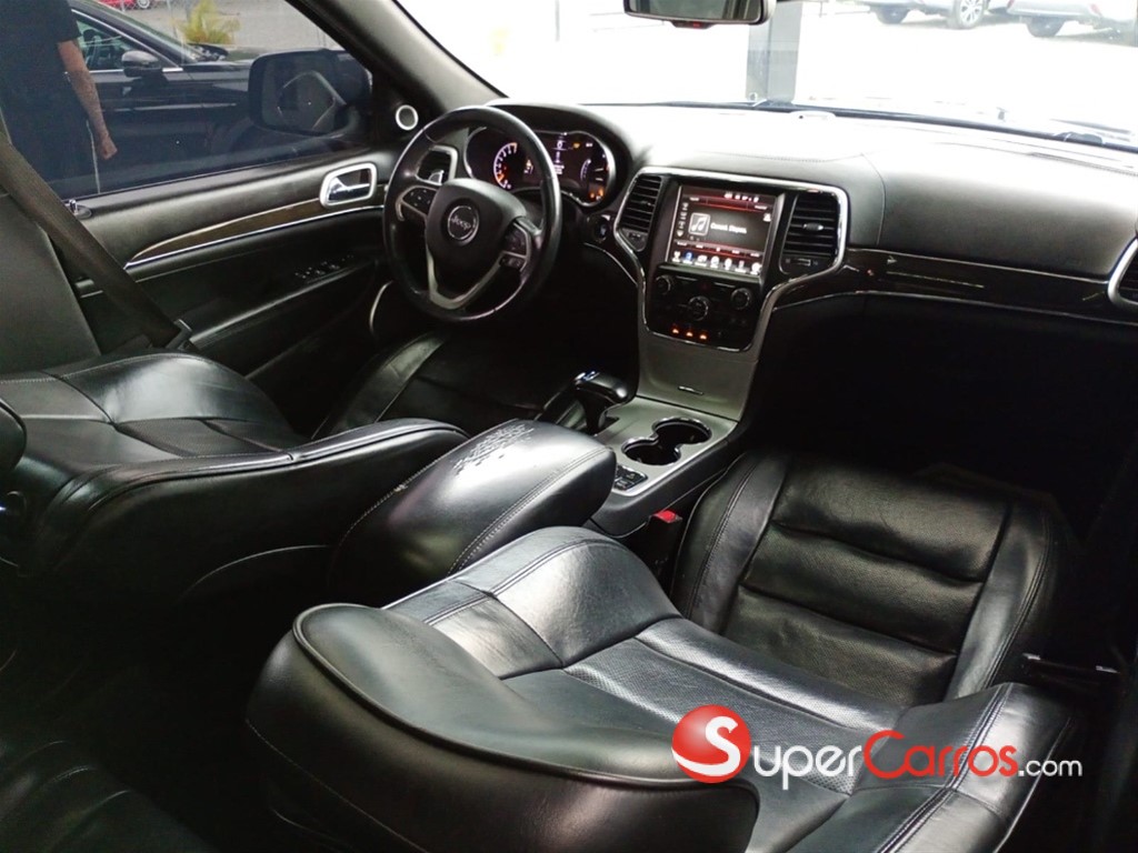2015 Jeep Grand Cherokee Overland Highaltitude — foto 6 / 12