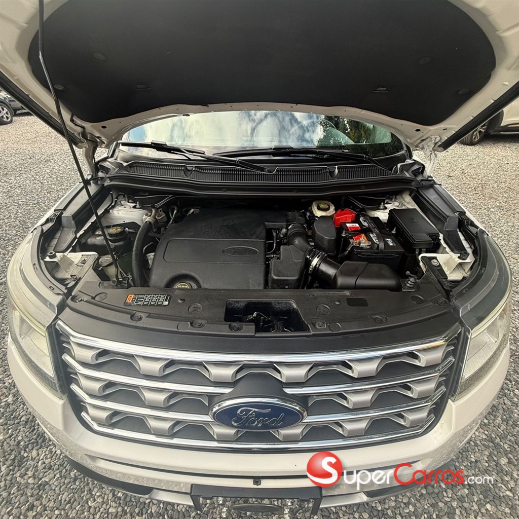 2016 Ford Explorer Limited — foto 12 / 12