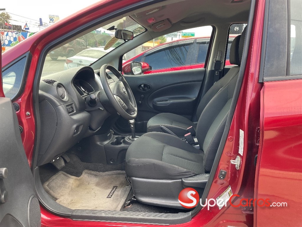 2017 Nissan Versa Note — foto 2 / 12