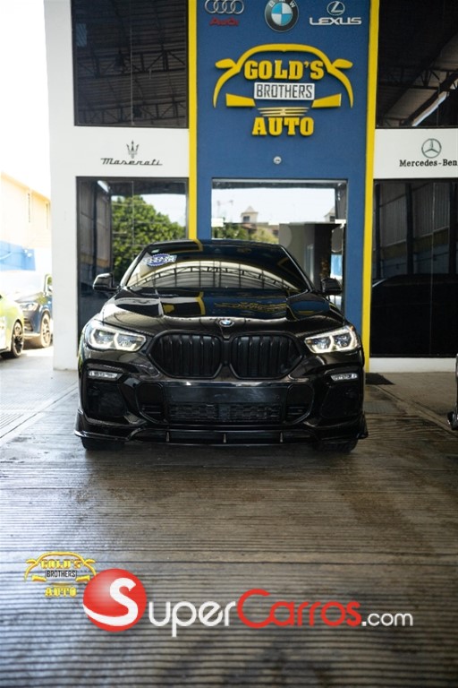 2021 BMW X 6 xDrive40i — foto 2 / 12