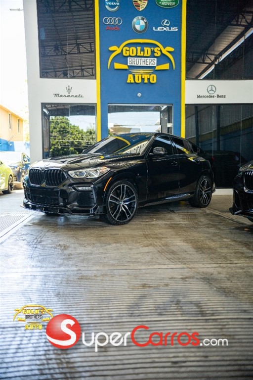 2021 BMW X 6 xDrive40i — foto 3 / 12