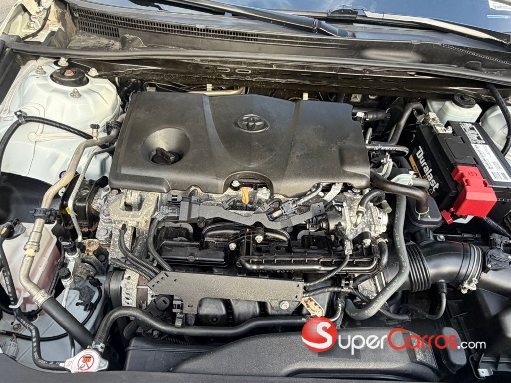 2022 Toyota Camry SE — foto 3 / 9