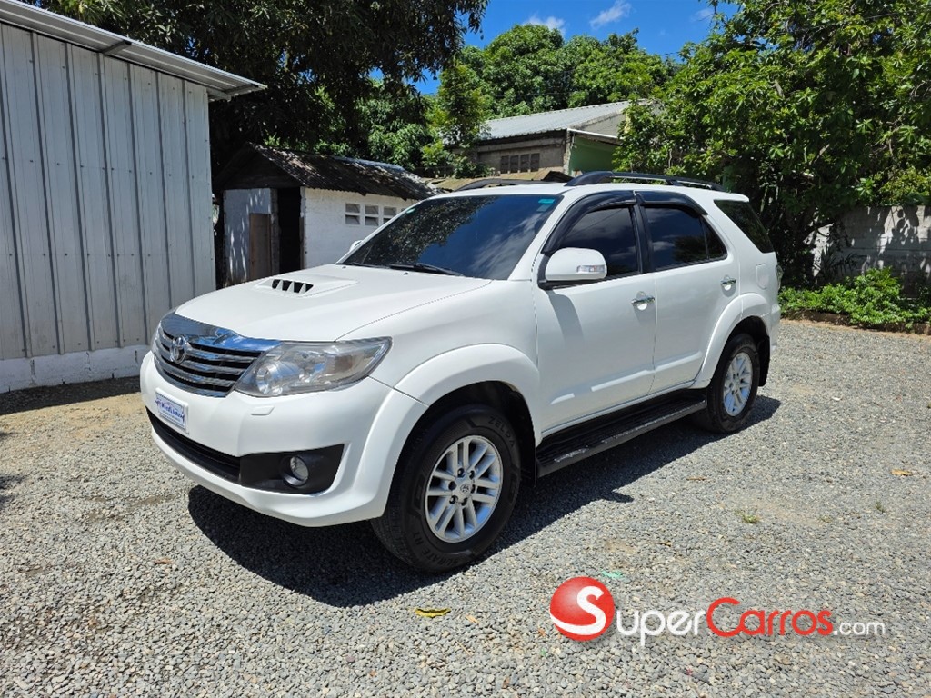 2015 Toyota Fortuner SRV