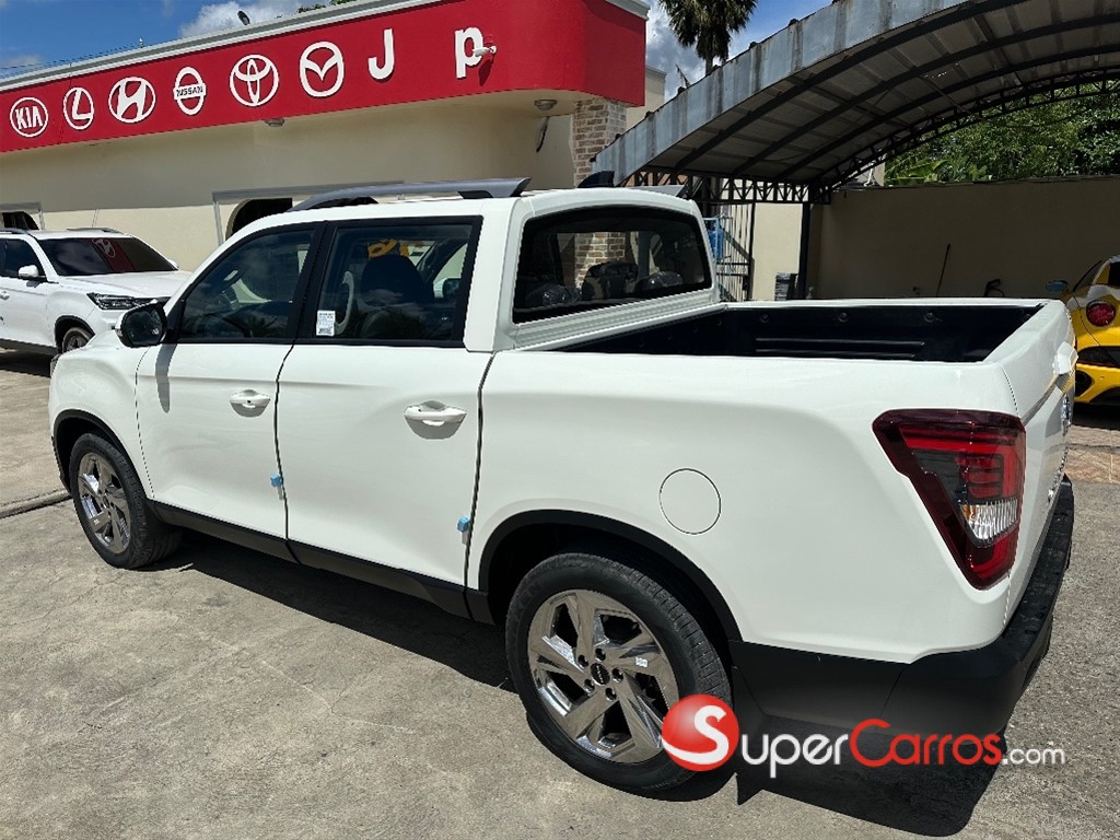 2026 KGM Musso Limited — foto 5 / 10