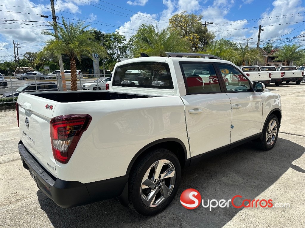 2026 KGM Musso Limited — foto 6 / 10